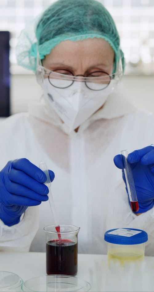 有关人, 化学制品, 垂直视频的免费素材视频