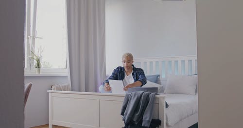 有关人, 功课, 在家的免费素材视频