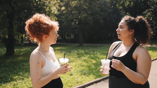 有关喝, 女性, 户外的免费素材视频