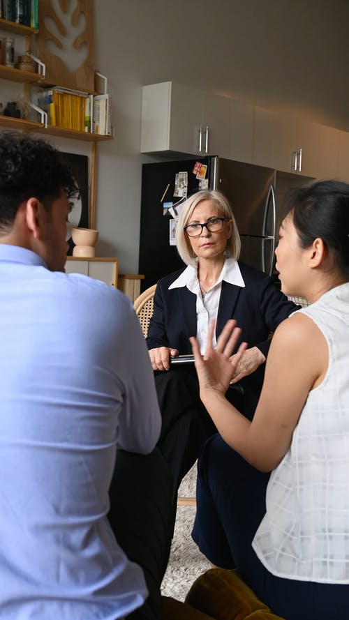 有关一对, 人, 会诊的免费素材视频