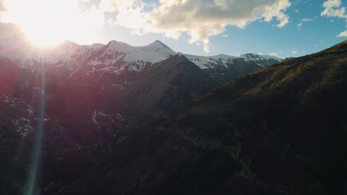 有关天性, 山, 山顶的免费素材视频