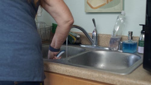 有关下沉, 室内, 厨房的免费素材视频