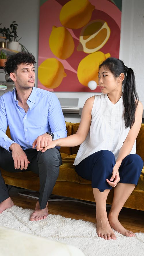 有关一对, 人, 在家的免费素材视频