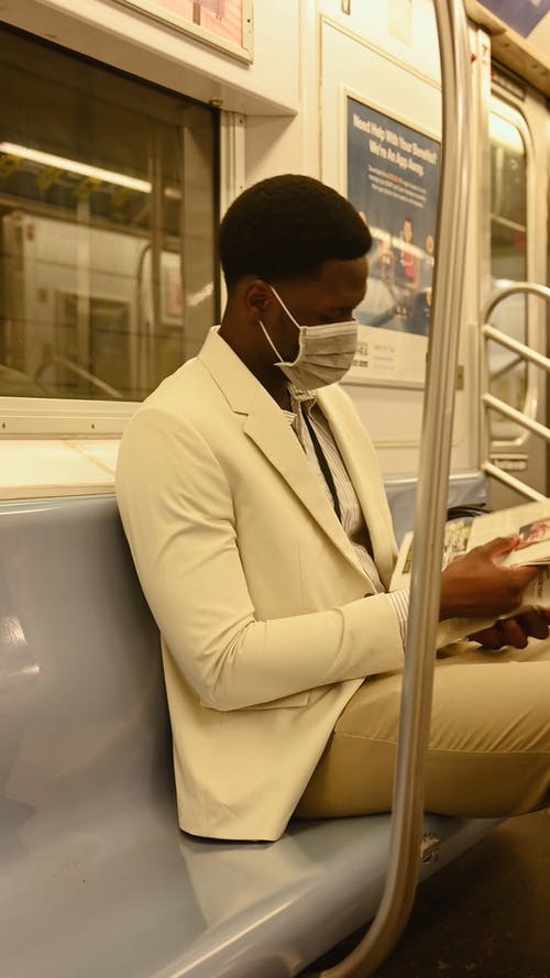 有关公共交通工具, 地铁, 坐的免费素材视频