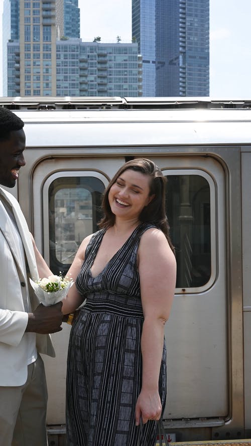 有关一对, 亭, 人的免费素材视频