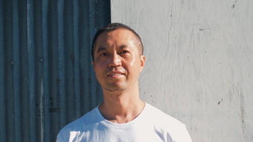 有关人, 墨镜, 户外的免费素材视频