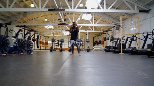 有关人, 健康的生活型态, 健身房的免费素材视频