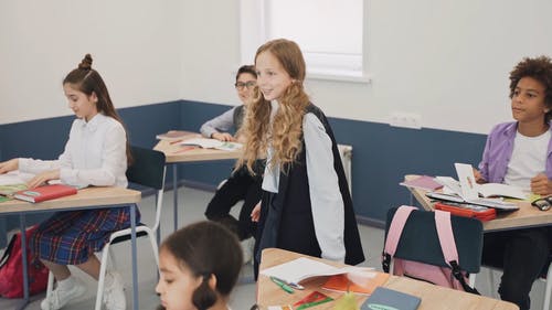 有关唱歌, 室内, 年轻的免费素材视频