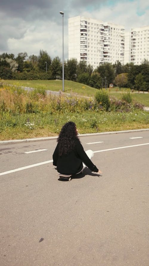 有关垂直视频, 女人, 户外的免费素材视频