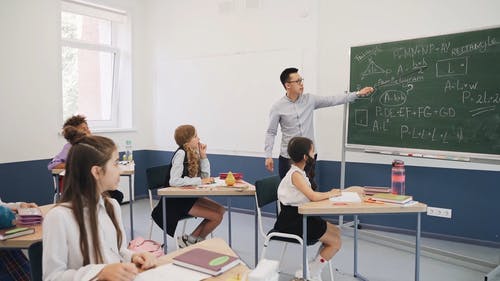 有关人, 倾听, 多样化的免费素材视频