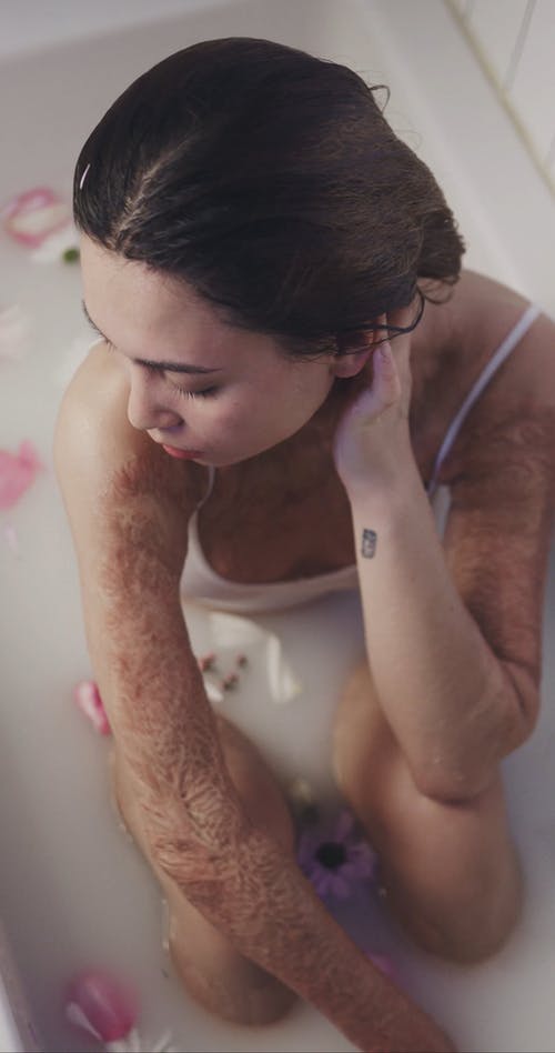 有关不清楚, 垂直视频, 头顶射击的免费素材视频