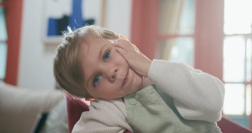 有关儿童, 可爱, 室内的免费素材视频