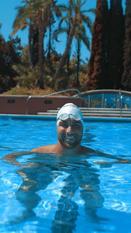 有关人, 垂直视频, 微笑的免费素材视频