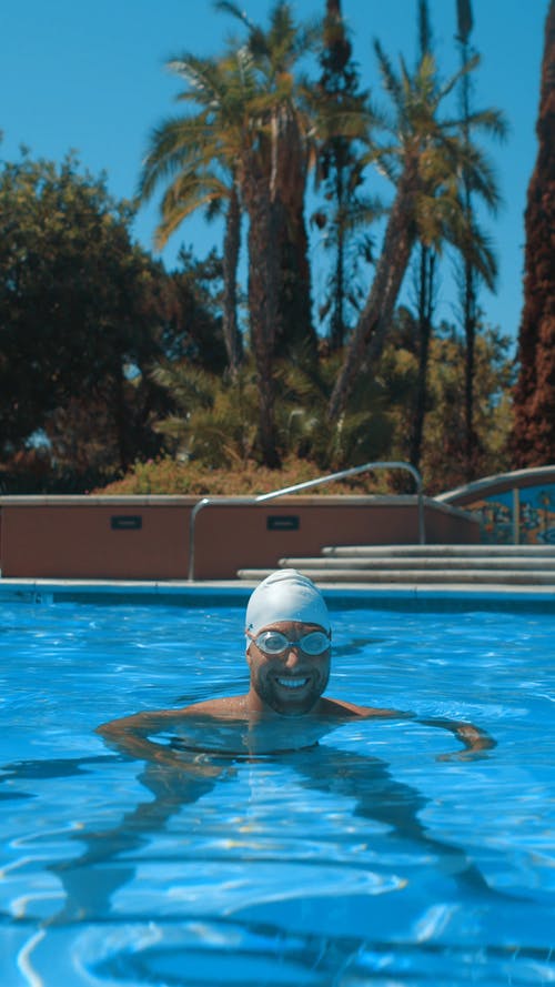 有关人, 垂直视频, 微笑的免费素材视频