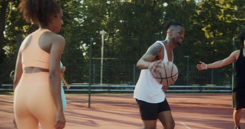 有关多样化, 户外活动, 播放的免费素材视频