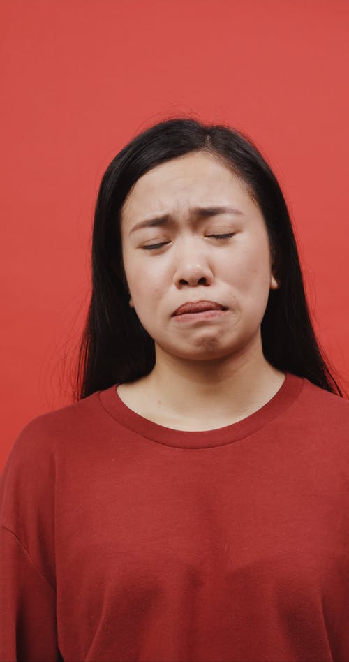 有关个性, 哭, 垂直视频的免费素材视频