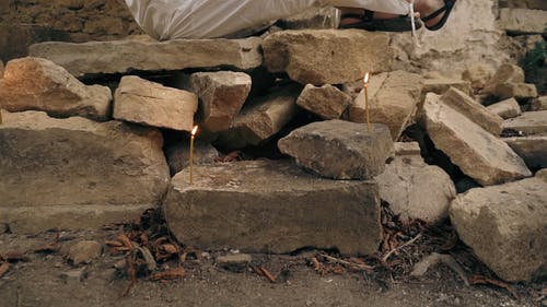 有关岩石, 建造, 拖鞋的免费素材视频