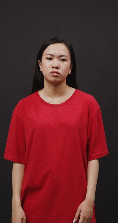 有关不高兴, 个性, 凝视的免费素材视频