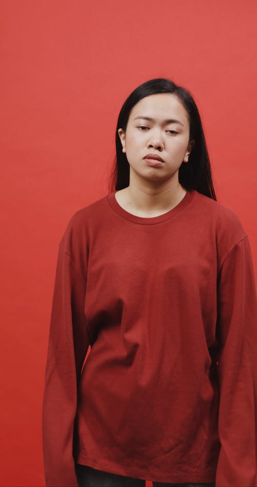 有关不高兴, 个性, 凝视的免费素材视频