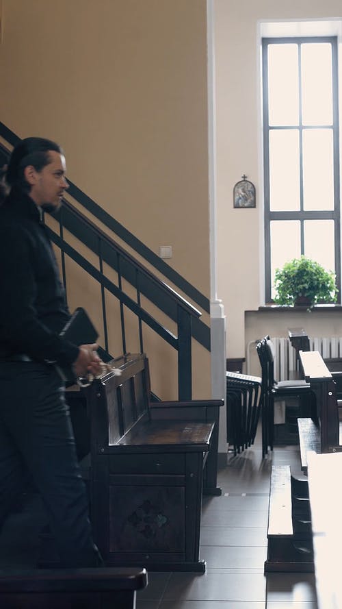 有关人, 信仰, 内部的免费素材视频