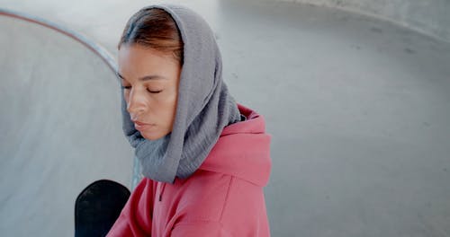 有关坐, 女人, 女性的免费素材视频