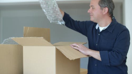 有关人, 室内, 家的免费素材视频