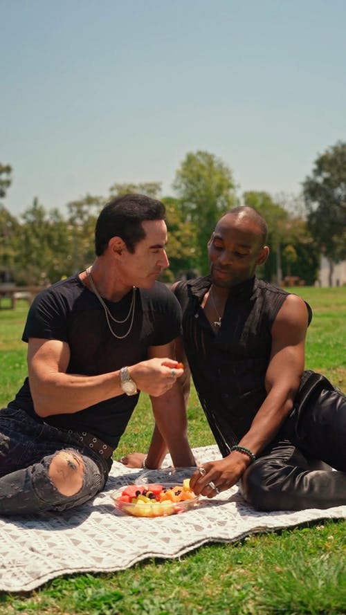 有关lgbt社区, 吃, 同志的免费素材视频