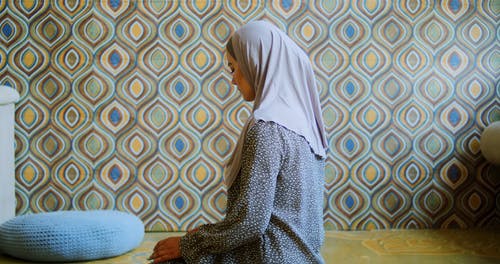 有关人, 信仰, 女人的免费素材视频