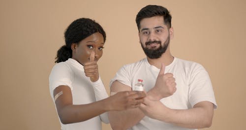 有关covid-19, 大拇指, 小瓶的免费素材视频