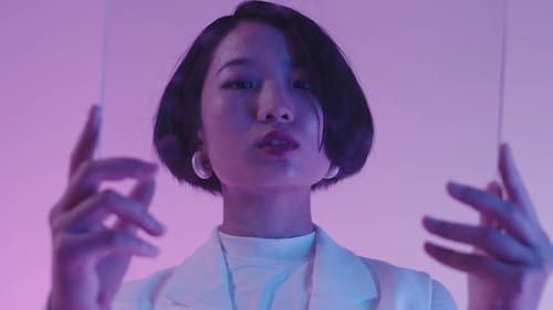 有关3C用品, 女人, 室内的免费素材视频