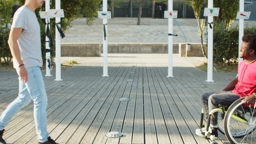 有关握手, 朋友, 步行的免费素材视频