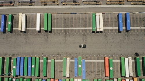 有关俯视图,卡车,空中镜头的免费素材视频