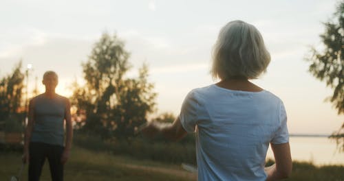 有关健康的生活型态, 公园, 女性的免费素材视频