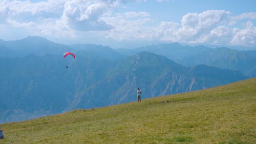 有关@户外, 冒险, 山峰的免费素材视频