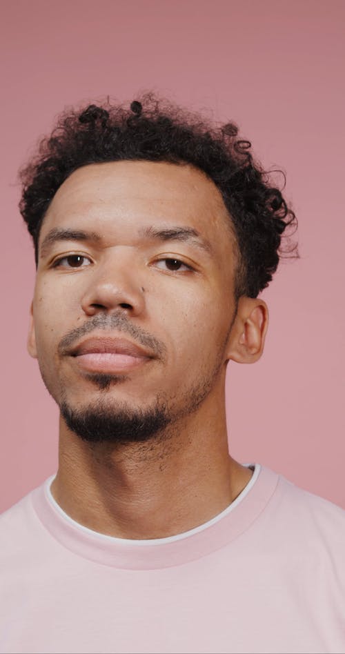 有关人, 垂直视频, 微笑的免费素材视频