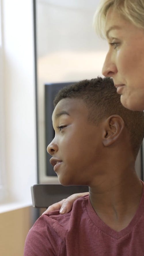 有关侧面图, 垂直视频, 特写的免费素材视频