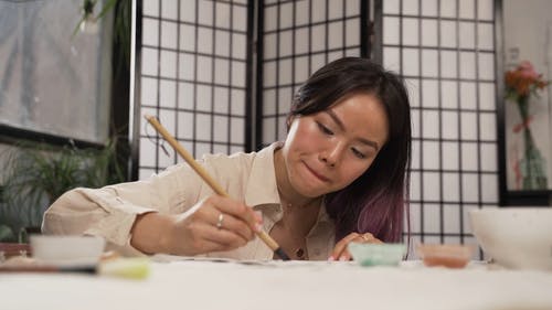 有关女人, 手, 书桌的免费素材视频