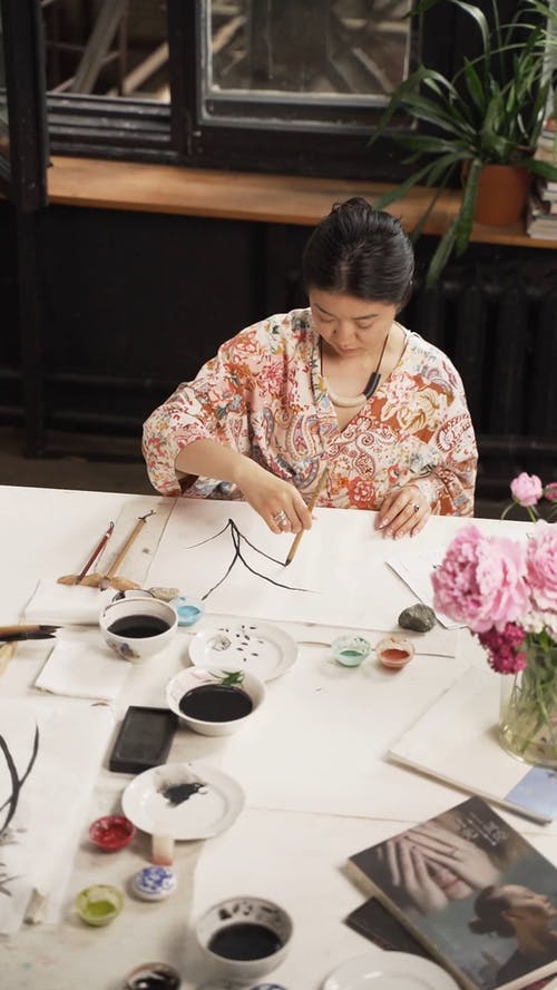 有关传统服装, 和服, 坐的免费素材视频