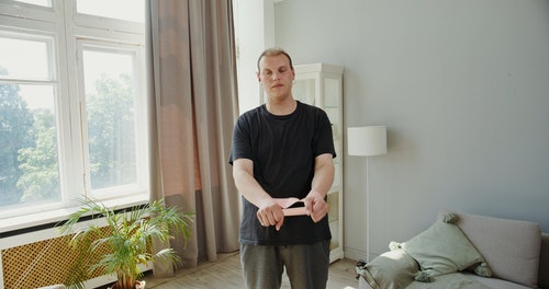 有关人,健身,客厅的免费素材视频