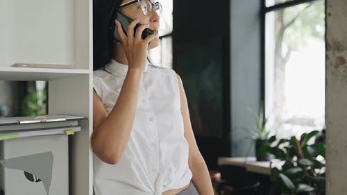 有关人, 女人, 智慧手机的免费素材视频