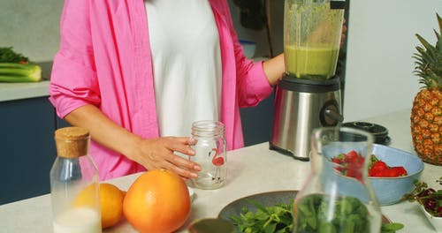 有关冰沙, 手, 把的免费素材视频