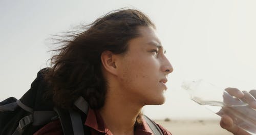 有关人, 冒险, 喝的免费素材视频