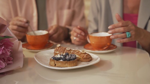 有关咖啡,手,握住的免费素材视频