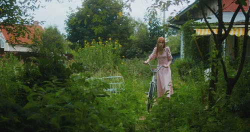 有关国家, 女人, 户外的免费素材视频