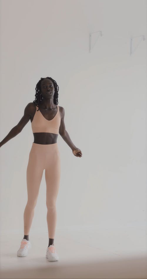 有关人, 伸展, 健身的免费素材视频