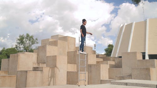 有关人, 垂直视频, 市区的免费素材视频