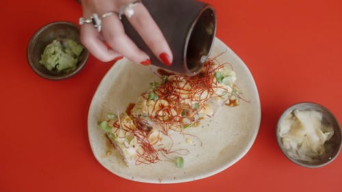 有关戒指, 手, 指甲油的免费素材视频