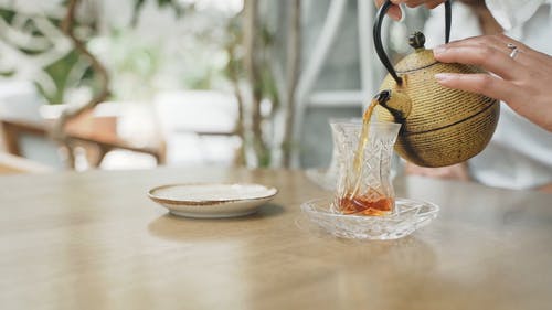 有关倾注, 手, 服务的免费素材视频