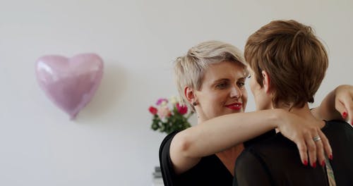 有关一起, 同志文化, 垂直视频的免费素材视频