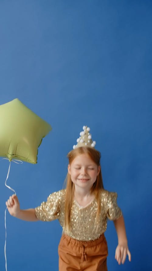 有关可爱, 垂直视频, 女孩的免费素材视频